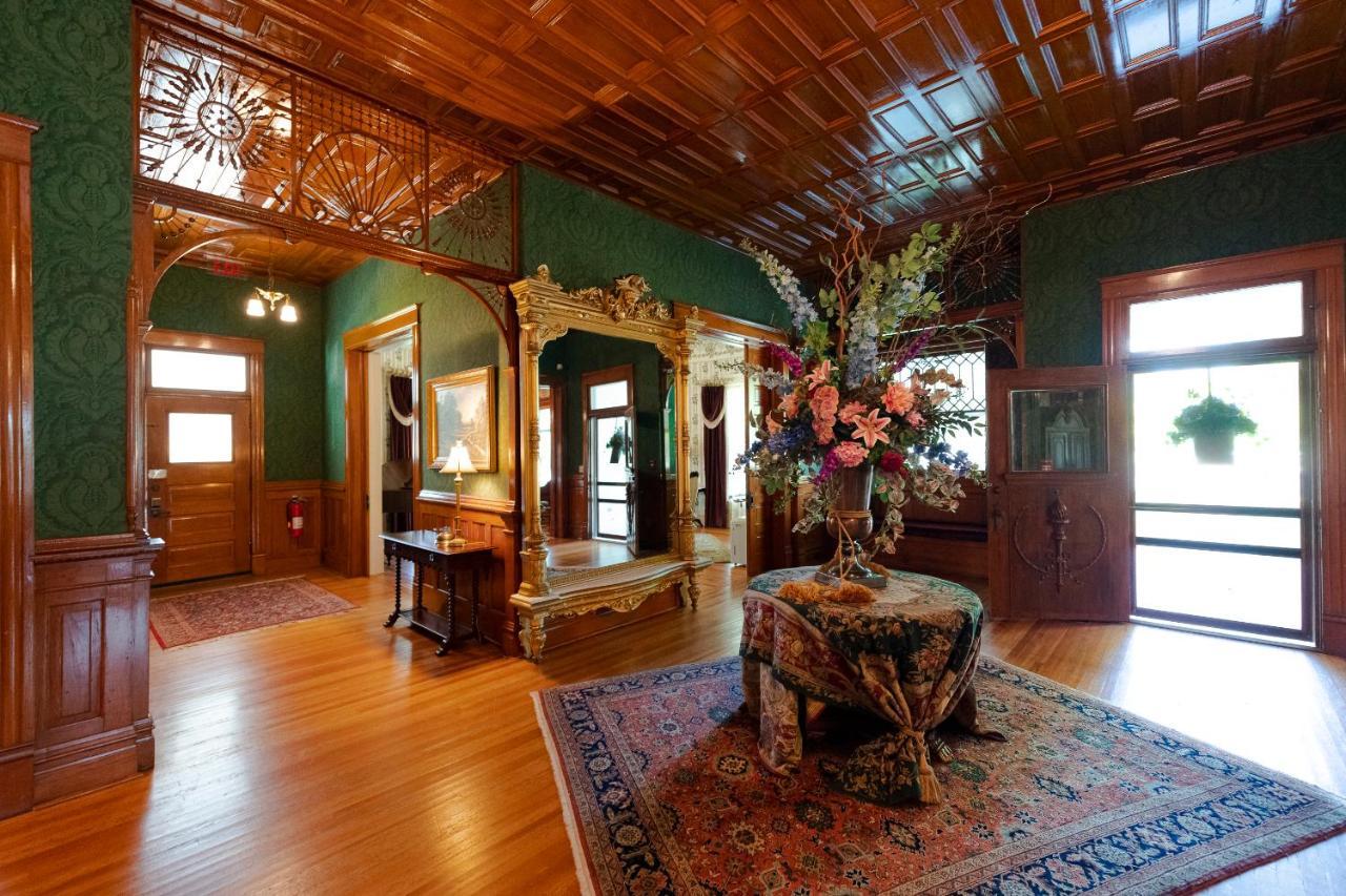 Captain Henderson House Hotel Arkadelphia Eksteriør billede