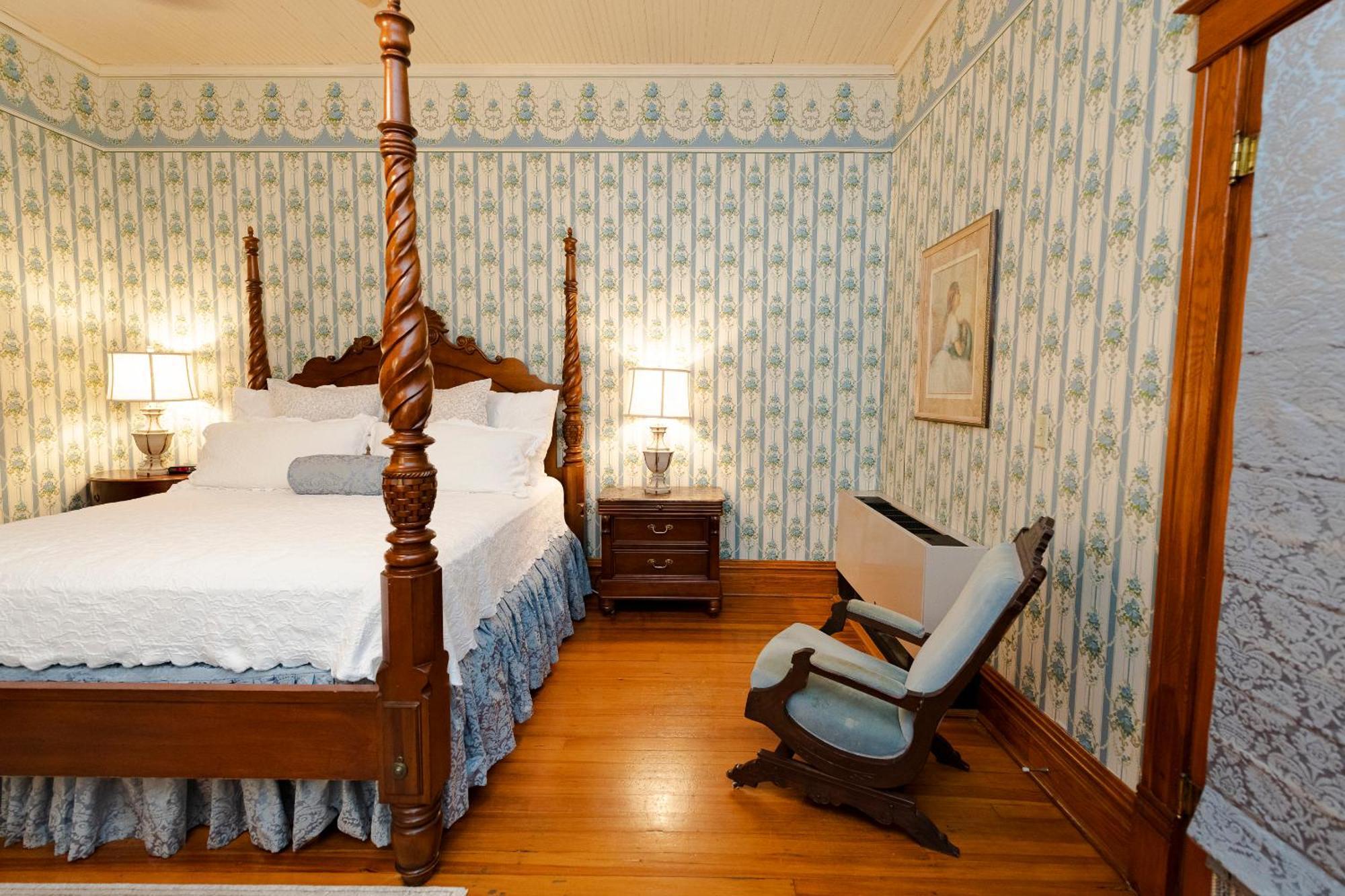 Captain Henderson House Hotel Arkadelphia Værelse billede
